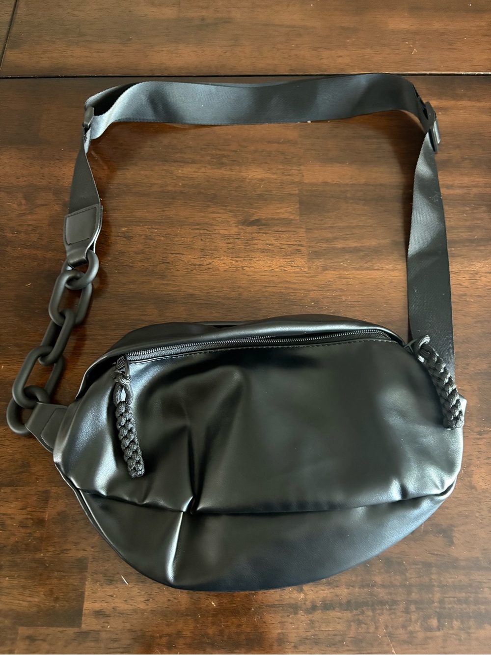 Women’s Black Crossbody Sling Bag - Minimal Leather-Style Design